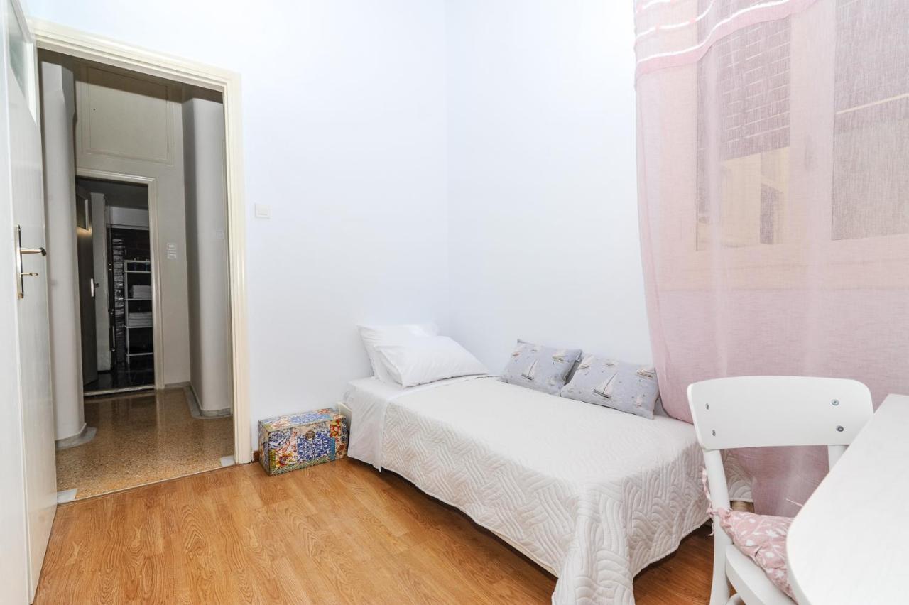 The Elegant. Spacious City Center Apartment. Kandiye Dış mekan fotoğraf